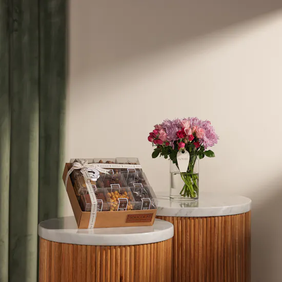 Soucolat Mixed Nuts and Slabs Collection Box | Gleam Flowers