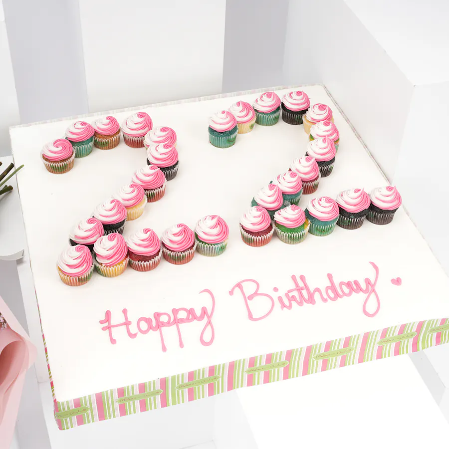 Helens Number Mini Cupcakes | Flowers 3