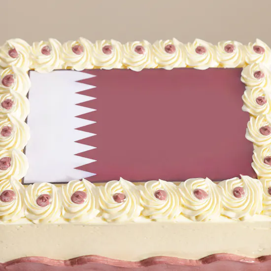 Floward Qatar Flag Cake
