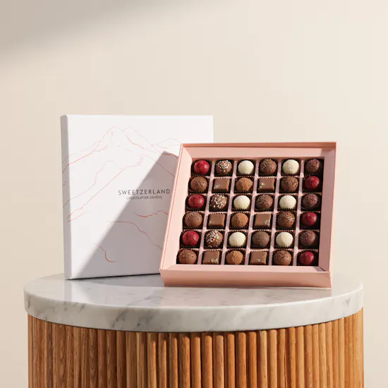 Sweetzerland Luxury Chocolate Box