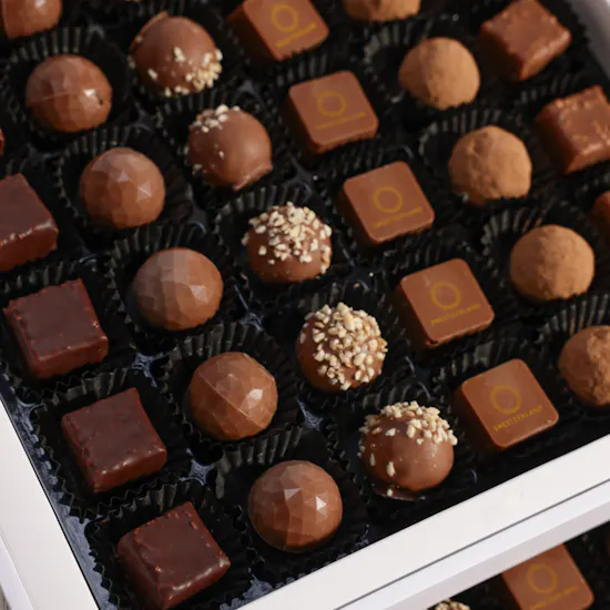 Sweetzerland Prestige Blue Chocolate Box