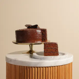 Sucre De Nada Crispy Chocolate Cake Sucre De Nada Crispy Chocolate Cake