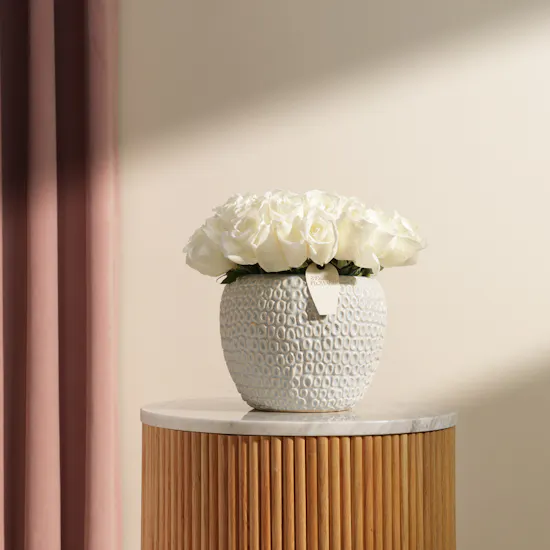 Charming Roses Vase | 35 Flowers