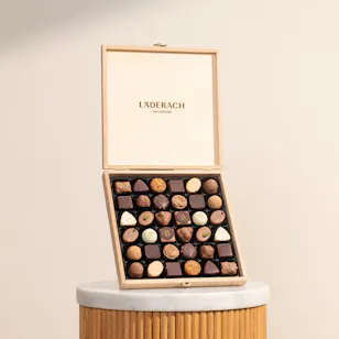 Läderach Praline and Truffle Assorted Medium Wooden Chocolate Box