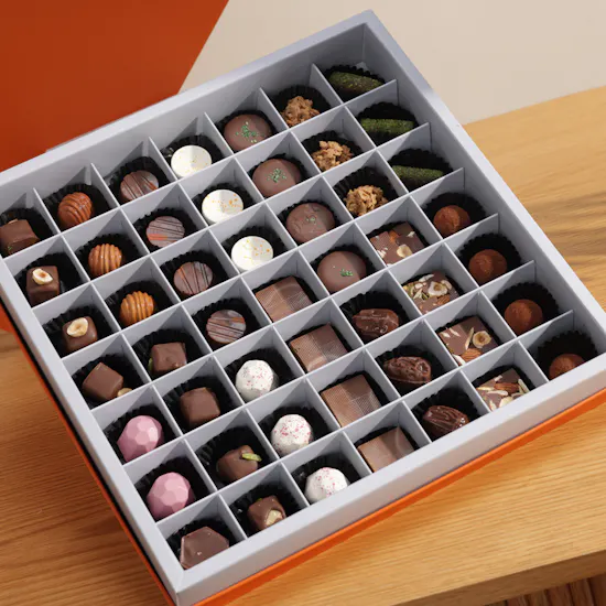 Fillings Chocolate Mix Premium Box | Sweet Moments Flowers
