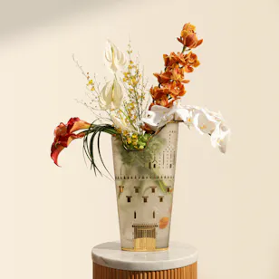 Artfeena Salwa Palace Gold Plated Shiny Vase