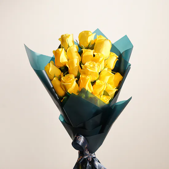 Kaek Blady Mamoul Semolina with Walnuts | Roses