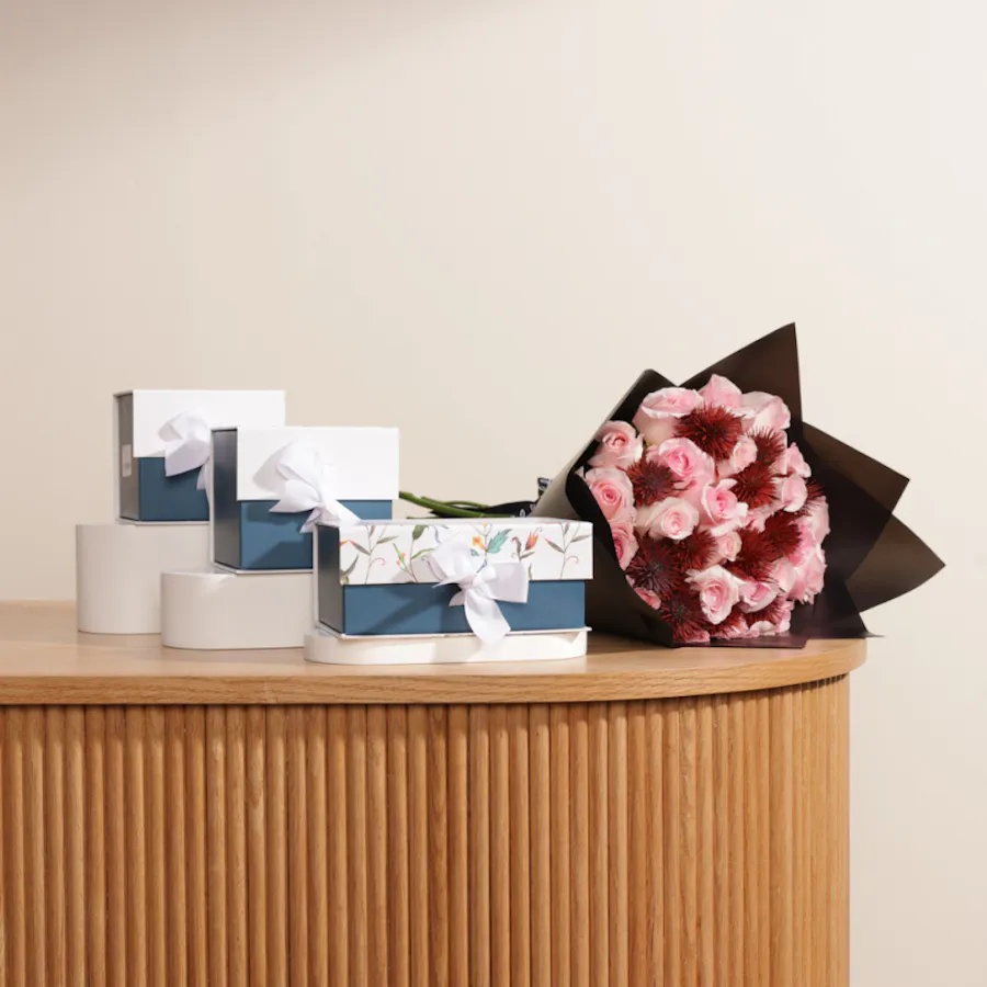 Floward Trio Relaxation Set | Pink Roses 1