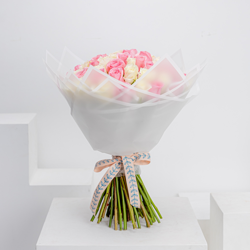 Majestic Petal Delight Bouquet 70 roses
